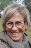 Annie DEBROISE